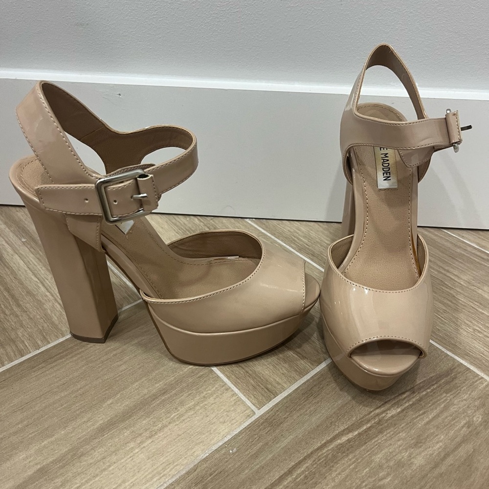 Steve Madden JILLYY Fawn Patent Heels